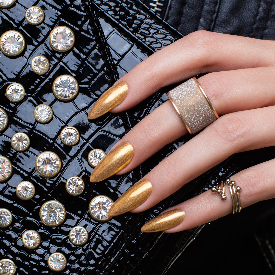 russian gold, metal manix, gold nails, gold chrome