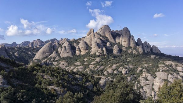 W okolicach Barcelony nie brak wspaniałych gór, jednak i w mieście oddać możemy się wspinaczkowej przygodzie, barcelona dla dzieci