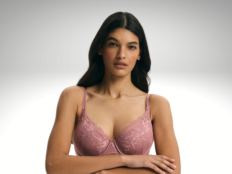 Soft Neutrals на весну: бельё, которое дарит лёгкость и комфорт