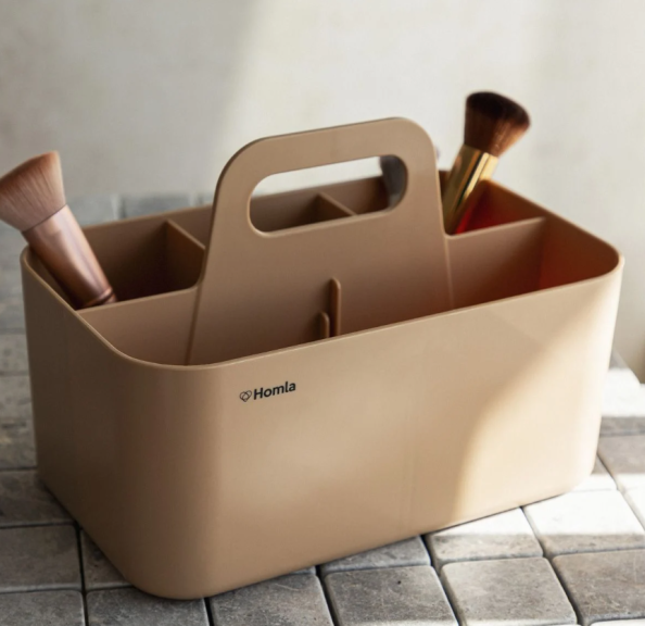 ORGANIZERY I KOSMETYCZKI