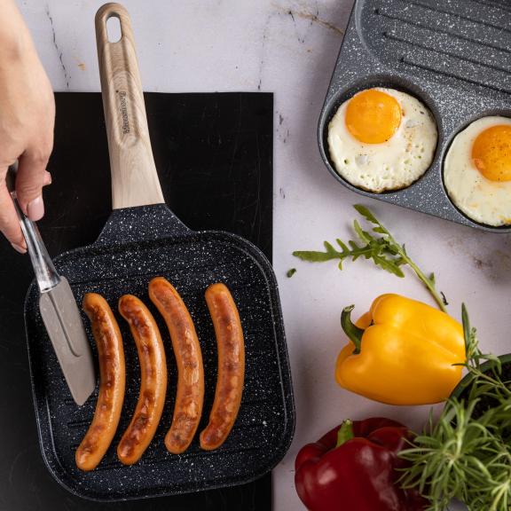 Patelnia grillowa z powłoką nieprzywierającą, czarna z drewnianą rączką, 36x18,5x2,5cm, Klausberg, KB-7810