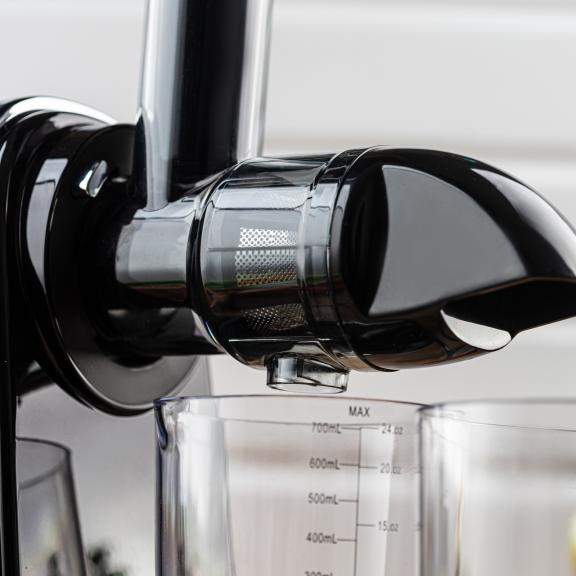 Wyciskarka wolnoobrotowa do owoców i warzyw, pozioma, wiśniowa czerwień, 150W, Klausberg KB-7870